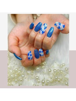 カラン(CALaN)/サファイアブルー/マリンネイル