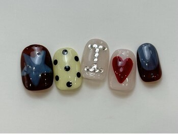 ネイルメゾン 天神店(NAIL MAISON)/シンプルボルドードット¥8000