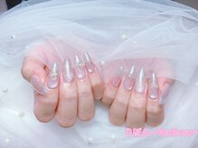 りぼん(Re:Born)の雰囲気（大人気水光マグネットフラッシュネイル）