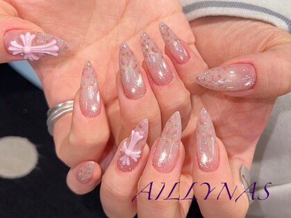 アイリナス(AILLYNAS)の写真