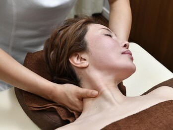 サロン ド マキ/≪施術風景≫