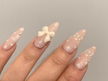 ネイルメゾン 梅田(NAIL MAISON)/ドットピンクリボン