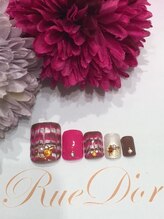 ツメトトノウ/女子ピーコックフット 