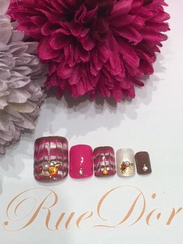 ツメトトノウ/女子ピーコックフット