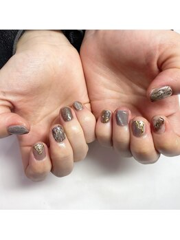 イーエムエー(e.m.a)/パラジェル/パイソンネイル