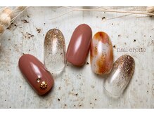 ネイルクローネ(nail crone)/ニュアンスネイル