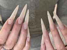 ダークハニー 原宿店(Dark Honey)/ピアス/ロング/マットネイル