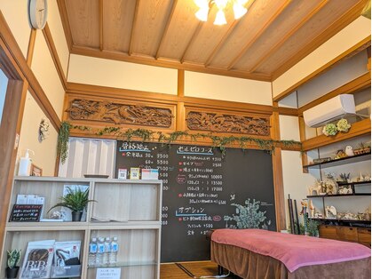カイロプラクティック院カメリア(CAMELLIA)の写真