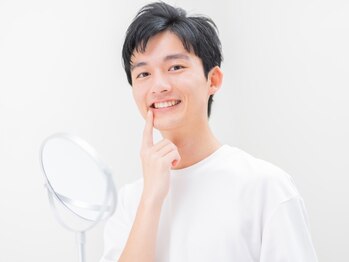 ドルチェ 水戸店(Dolce)の写真/≪出来る男の身だしなみ≫最高級ジェルを使用した圧倒的な施術効果で理想の白さを!清潔感UPで好印象をGET♪