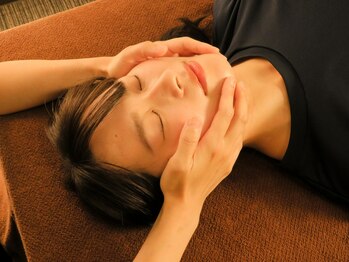 リラクゼーションスペースノーチェ(Noce)の写真/5年後も10年後も、持続した小顔を手に入れるなら“Noce”で♪ご自宅でのセルフケア方法も伝授◎