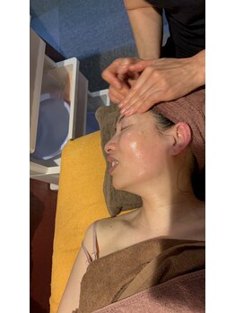 ステップイン(Step in)/骨気小顔コース