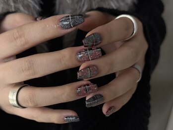 イビズ 新宿店(eviz)/チェックネイル