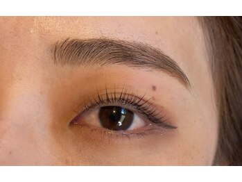 スミカ バイ マージ(Sumika.by merge)/パリジェンヌ×美眉ワックス