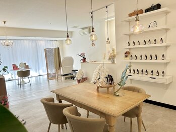 プチアミー(Petit Amie)