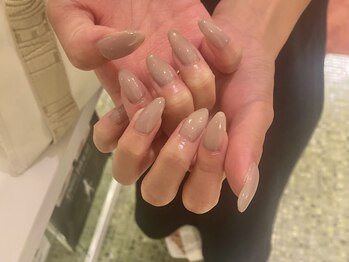 コム 草加マルイ店(com by neolive)/ワンカラー★ベージュ担当：石川