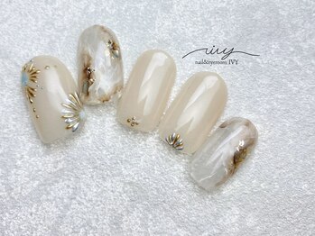 アイヴィー(IVY)/ビジューデザイン