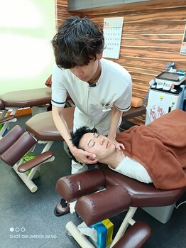 長岡整骨院/ストレートネック