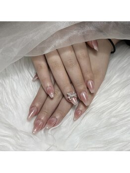 ユジャスタイル(Yooja style)/キラキラチークネイル