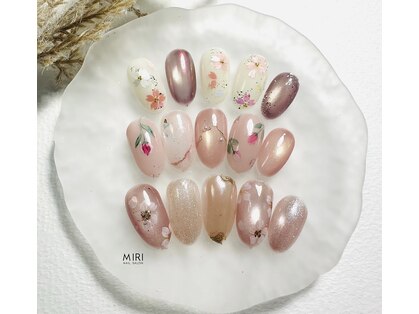 ミリ(MIRI)の写真