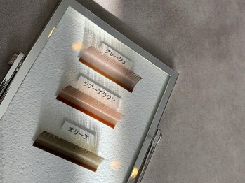 デリカ 溝の口店(DELICAT)/オリーブ.グレージュ.ブラウン