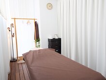 リラクゼーションエイチプラス(Relaxation H Plus)の雰囲気（個室空間でゆっくりとお過ごしください）