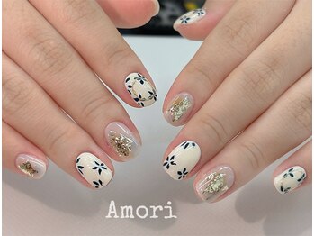 豆乳白×藍花ふんわり上品に