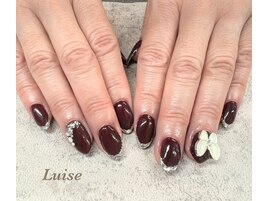 バタフライネイル