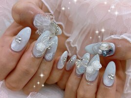 水色 ガーリーネイル