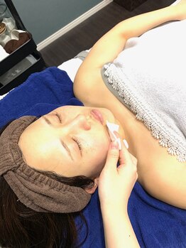 ハーニーズ(HARNEYS)/【美肌顔脱毛】お仕上げ