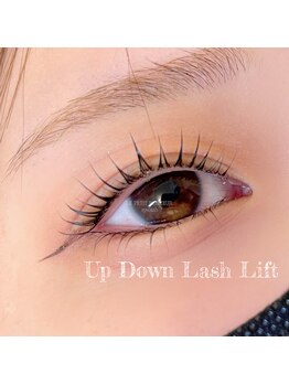 ルプティボヌール(LE PETIT BONHEUR.)/上下まつげパーマ