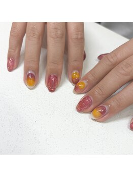 ネイルサロン アイナ(NailSalon Aina)の写真/【定額デザインコース¥9900～(初回オフ無料)】ニュアンス/韓国/ワンホンetc...200種類から選択♪