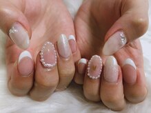 モグネイル(Mogunail)/大人かわいいネイル