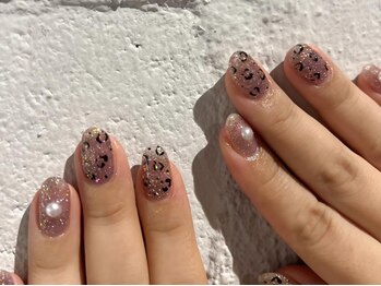 ノラ ミナミアオヤマ(NORA MINAMIAOYAMA)/フラッシュアニマルネイル