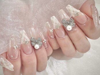 ラビィ(Raviy)/チェックネイル