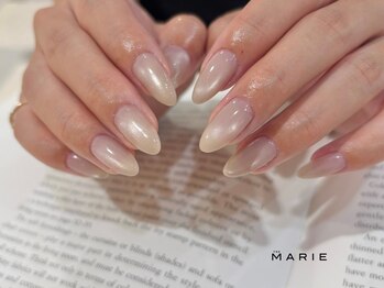 ザマリー 神戸マルイ店(THE MARIE)の写真/★オフ込み定額¥7700！アートの種類も豊富♪デザイン＆爪の形もご提案！手足同時施術OK/１week保証付き♪