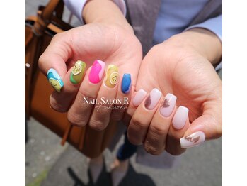 ネイルサロン R/スタイリングコース