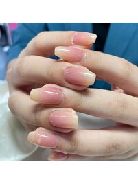 花びらネイル