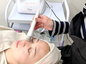 ルナート(Lunart)の写真/毛穴レスで透明感あふれる綺麗なお肌へ◎納得感ある美肌へと導きます♪是非一度お試しください☆