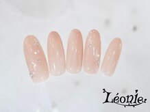 レオニー(Leonie)/シンプルオフィスネイル
