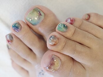 ネイル アトリエ コモード(nail atelier Comodo)/ニュアンスネイル [colorwater]