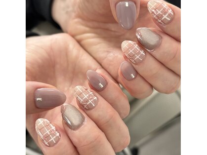 トーン(TONE)の写真