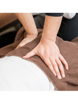 プリーズ港北 ノースポート モール店/【骨盤調整】