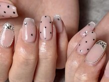 ワイ(Y)/ドットネイル