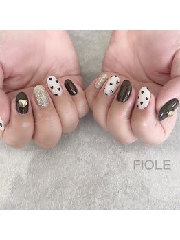 フィオル(FIOLE)/バレンタインネイル