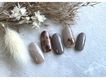 ジーシーネイル(G C nail)/chic