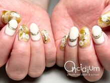 オンシジューム(Oncidium)/当店サンプルネイル