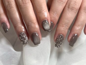 ルアナ(Luana)/マグネット ネイル