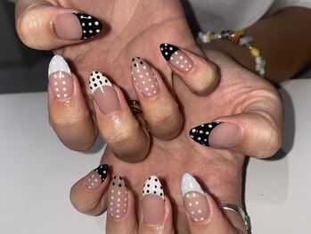 ウォル トウキョウ 渋谷(WOL TOKYO)/ドット×フレンチネイル