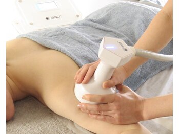 エル ビボ(L ViVO)/落ちにくい二の腕ケア