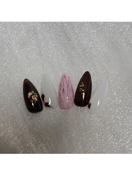 ミニオン 蕨店(minion)/バレンタインネイル